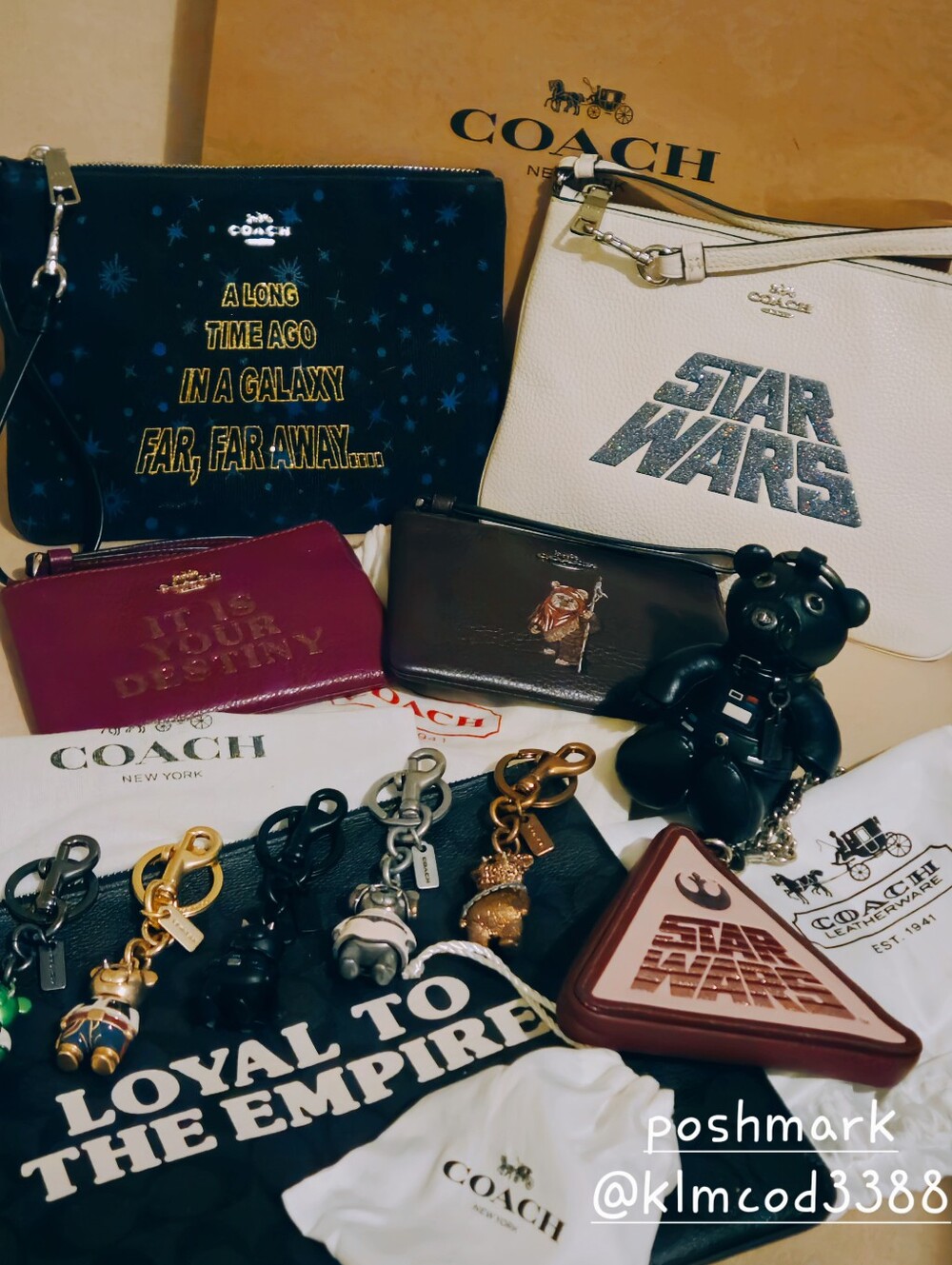 COACH Star Wars (WHITE WRISTLET)